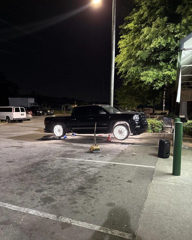 New rims & tire fitting — Twins Car Audio & Tire serving Clayton County